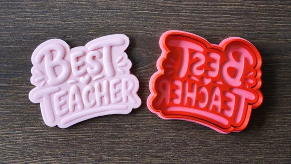 Формичка и ембосер „Best Teacher“ — за учител